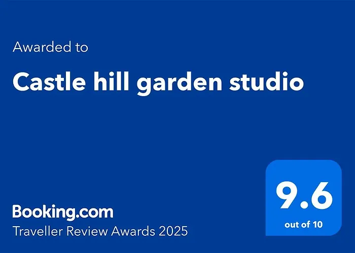 Castle Hill Garden بيت للعطل بودابست